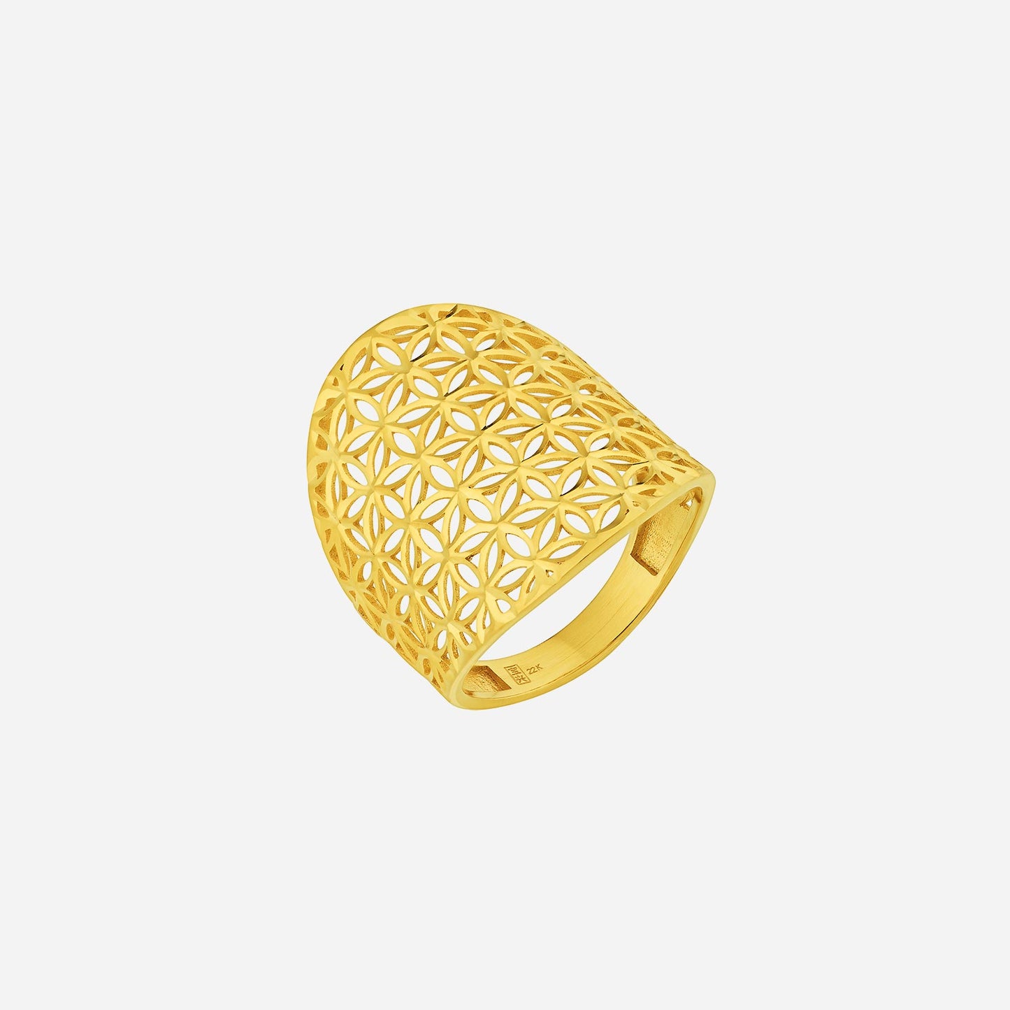 22k yellow gold ring featuring an elaborate floral mesh pattern, bold design for standout jewellery enthusiasts.