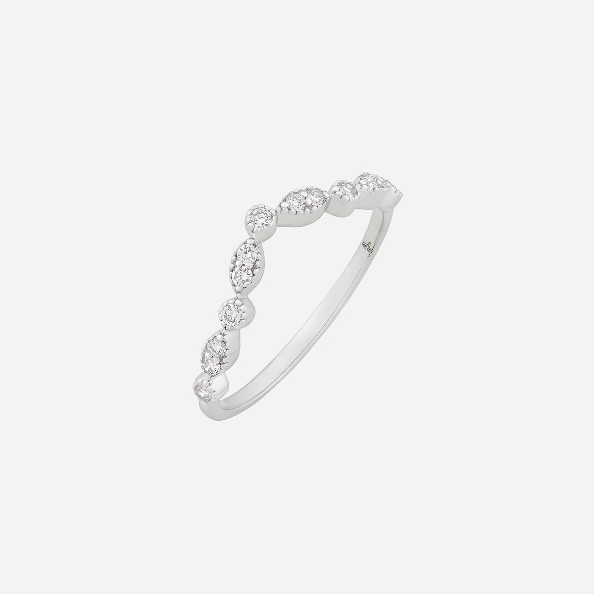 chevron diamond ring in 18k white gold with sparkling diamonds in an elegant curved design.