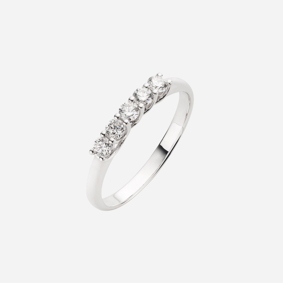 trellis diamond ring in 18k white gold featuring five brilliant round diamonds in a classic design.