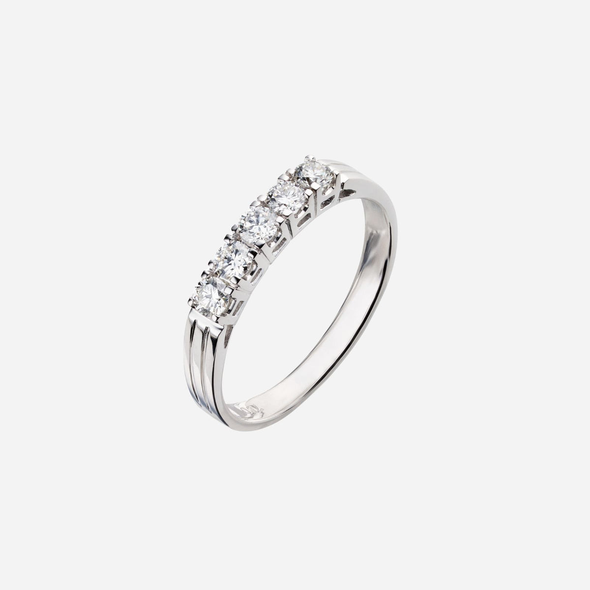 diamond band ring featuring five sparkling diamonds set in elegant 18k white gold. perfect for timeless elegance.