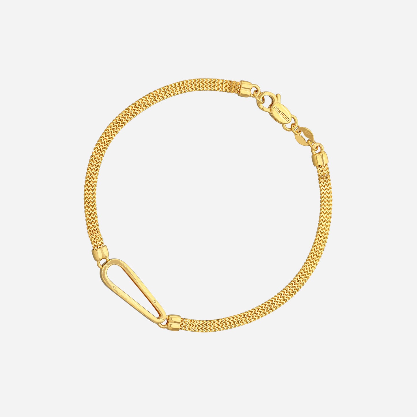 ovale link bracelet in 22k yellow gold with smooth oval center link and finely woven chain design.