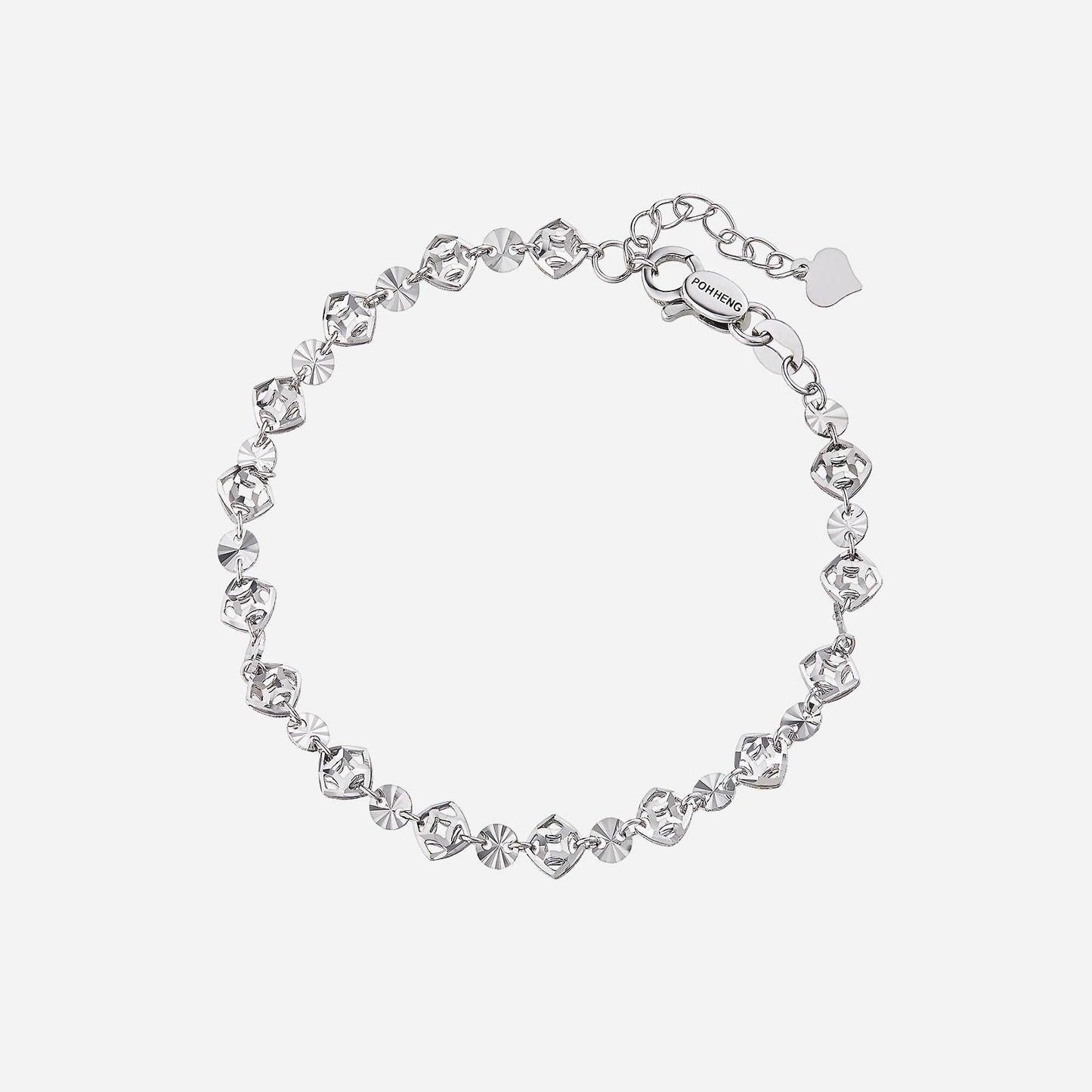 18k white gold bracelet featuring geometric links for a contemporary and stylish accessory.