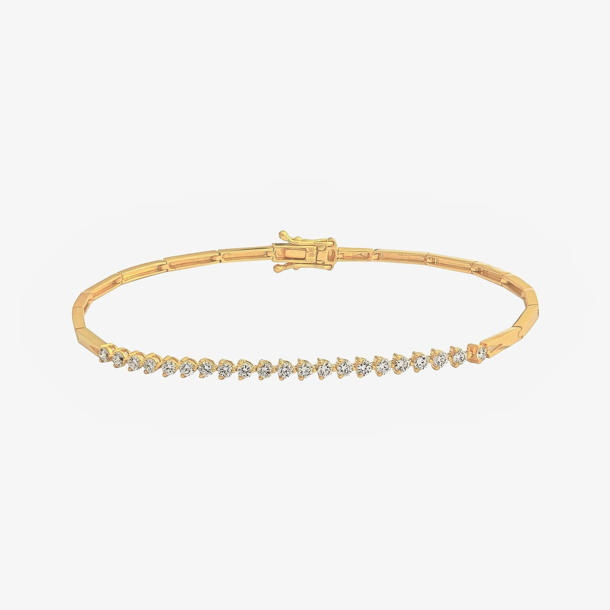 tennis bracelet in 18k yellow gold with sparkling diamonds, featuring a slim and elegant design.
