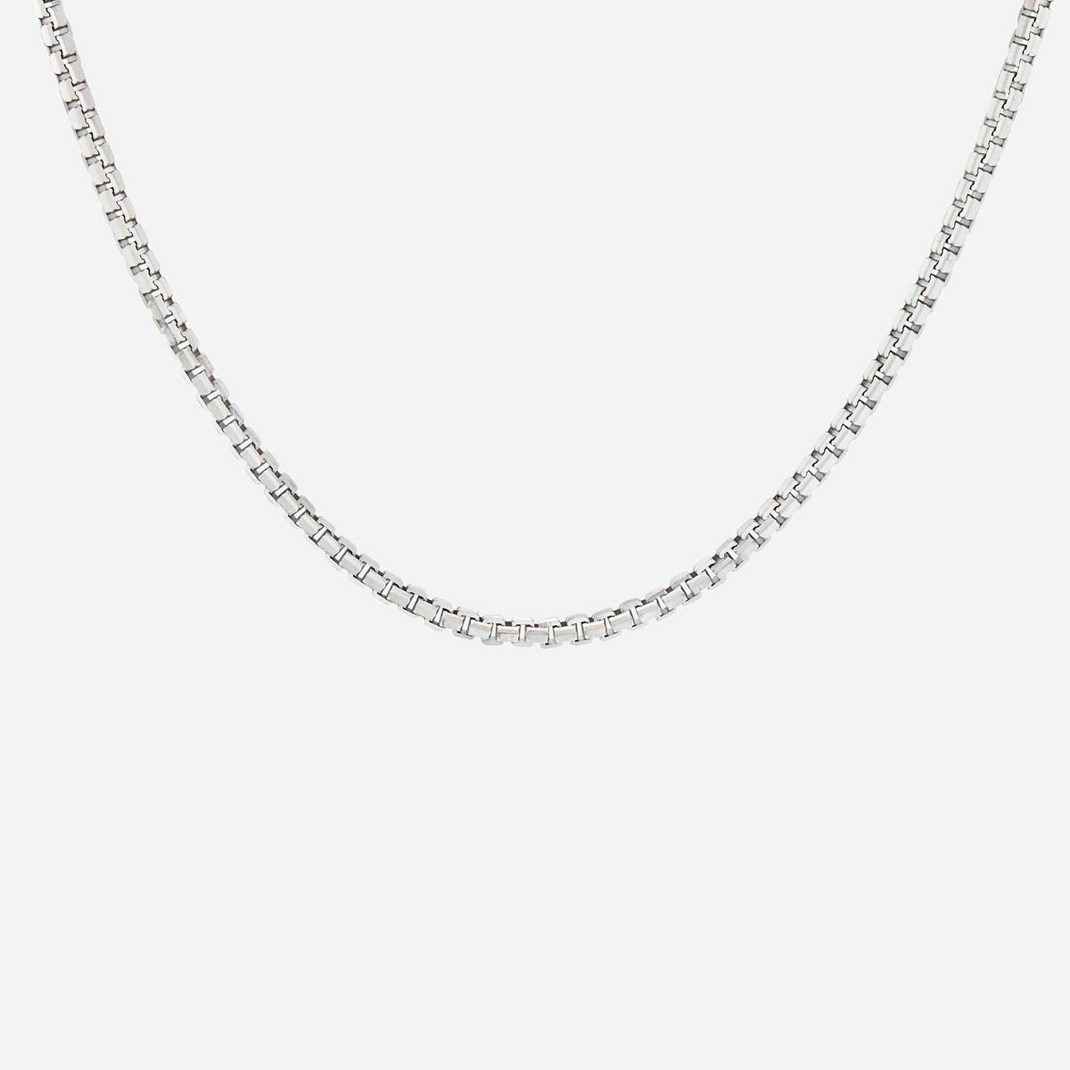 box chain necklace in 18k white gold with a sleek, modern design, featuring interlocking square links.