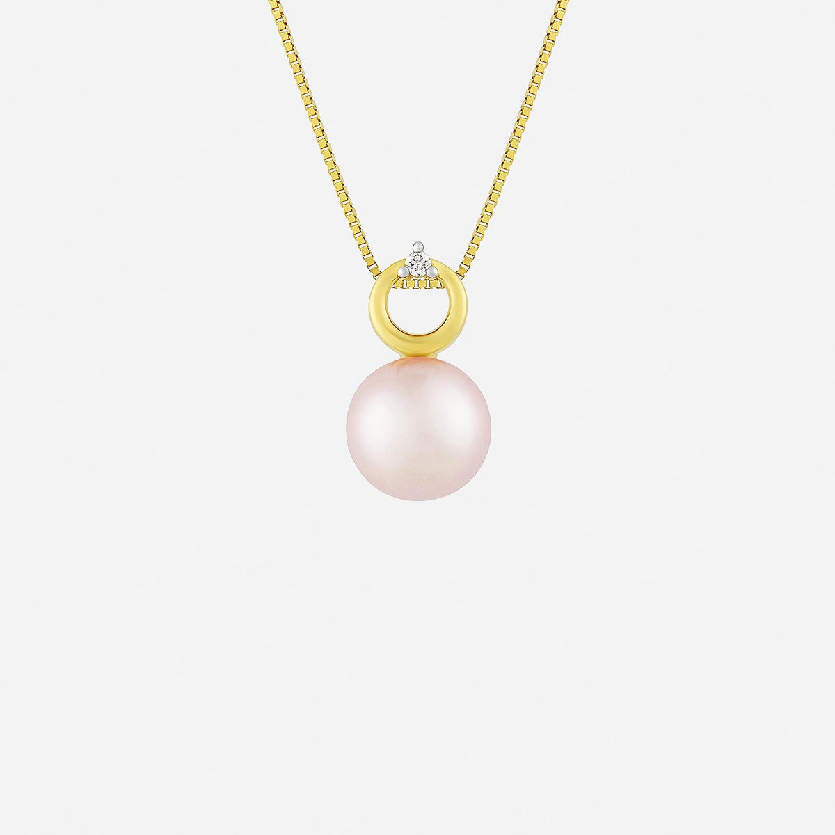 freshwater pearl pendant with diamond on 18k yellow gold, featuring a round pearl and elegant loop design.