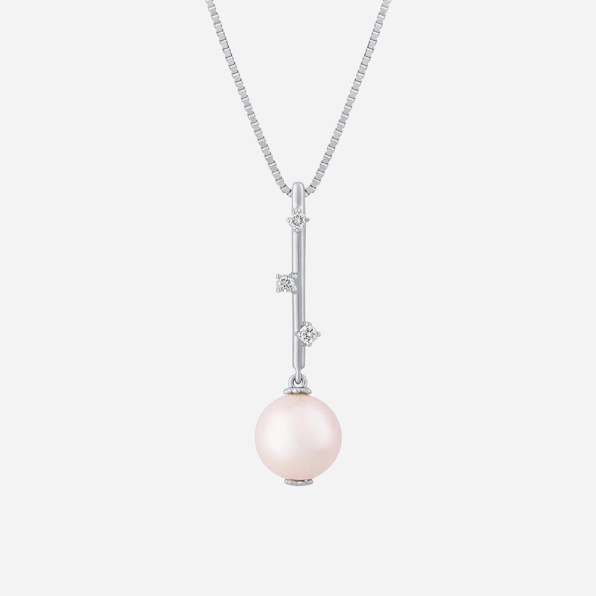 freshwater pearl pendant necklace in white gold, accented with diamonds in a sleek drop design.