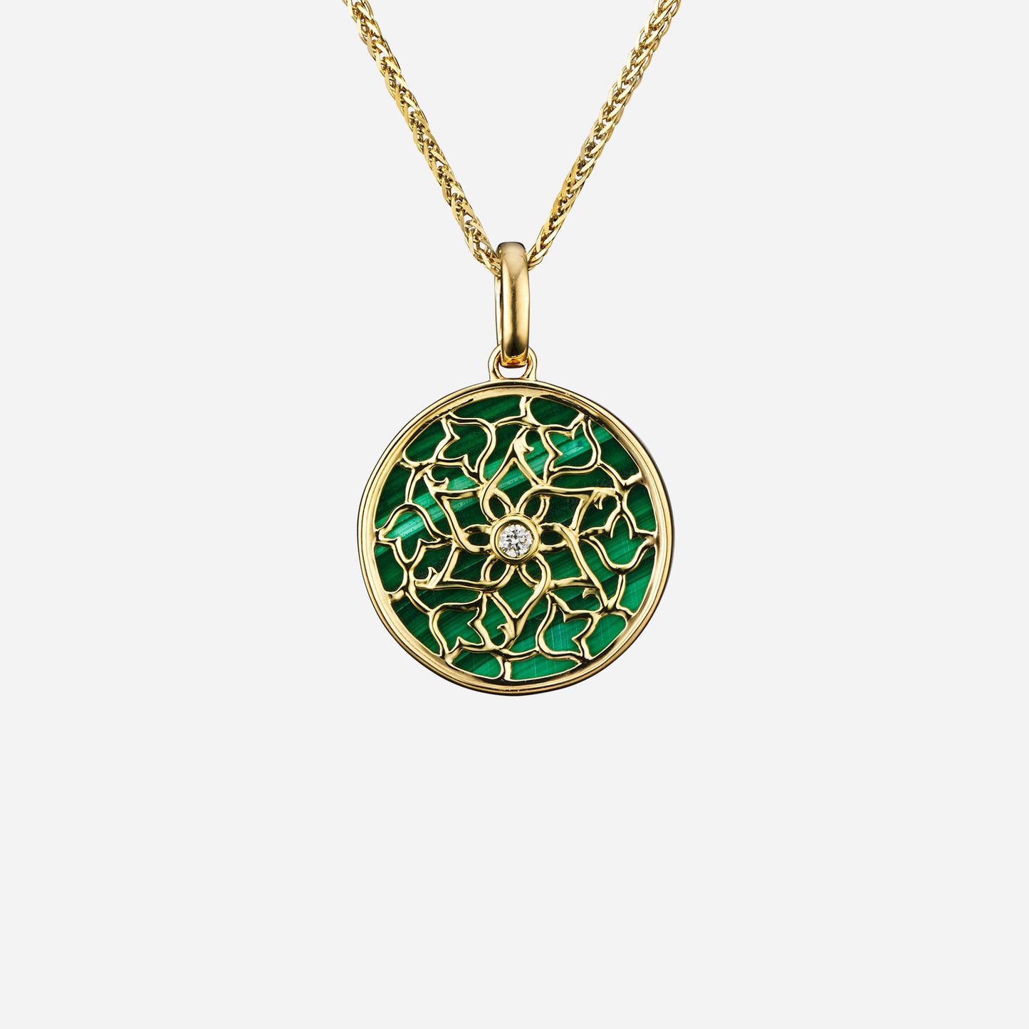 legacy malachite diamond pendant in yellow gold (gspslegacy1003a)