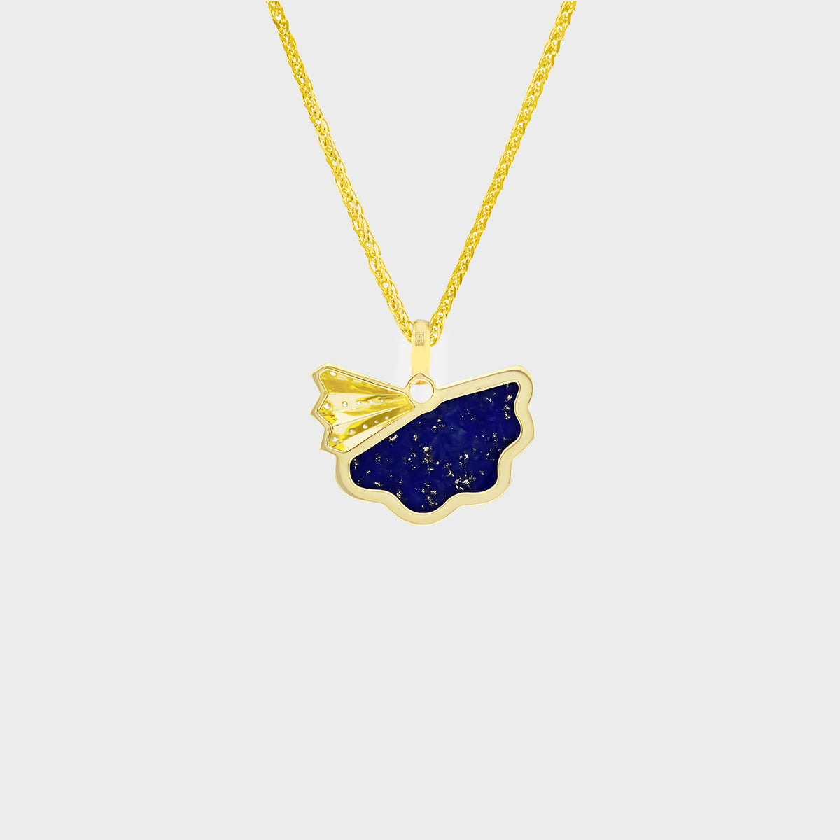 legacy fan lapis lazuli pendant with diamond in 18k yellow gold, featuring deep blue gemstone and elegant fan design.