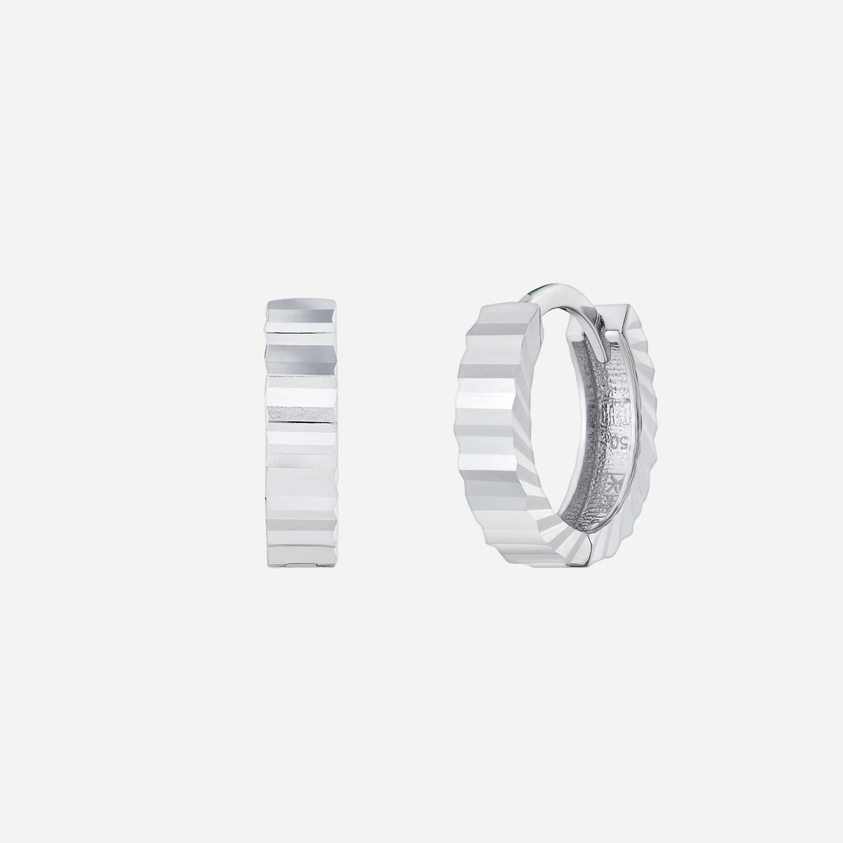 18k white gold earrings with distinctive striped design, featuring a modern, geometric aesthetic perfect for everyday wear.