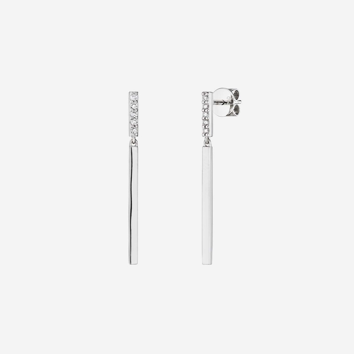 bar diamond drop earrings in 18k white gold with sparkling diamond accents and sleek, modern design.