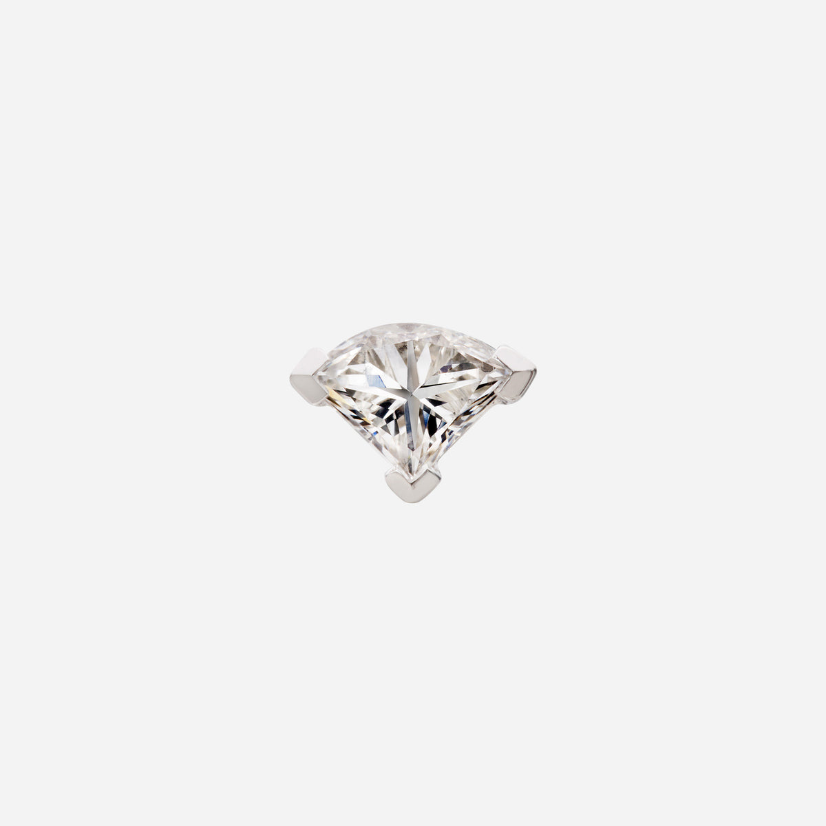 fan shape diamond stud earring in 18k white gold with brilliant-cut gemstone, perfect for elegant style.