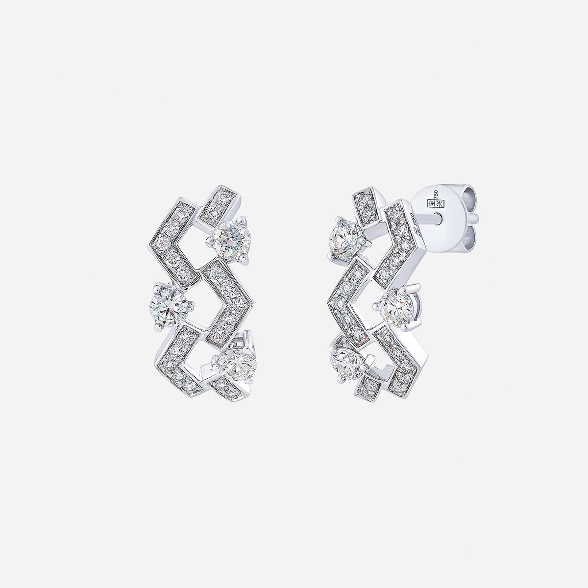 luxe symmetry diamond earrings in 18k white gold with zigzag design and sparkling diamonds for modern elegance.