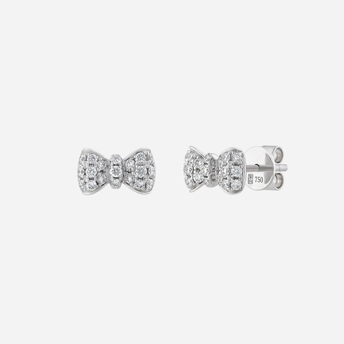 18k white gold ribbon earrings adorned with sparkling diamonds in a chic bow design. elegant and luxurious finishing.