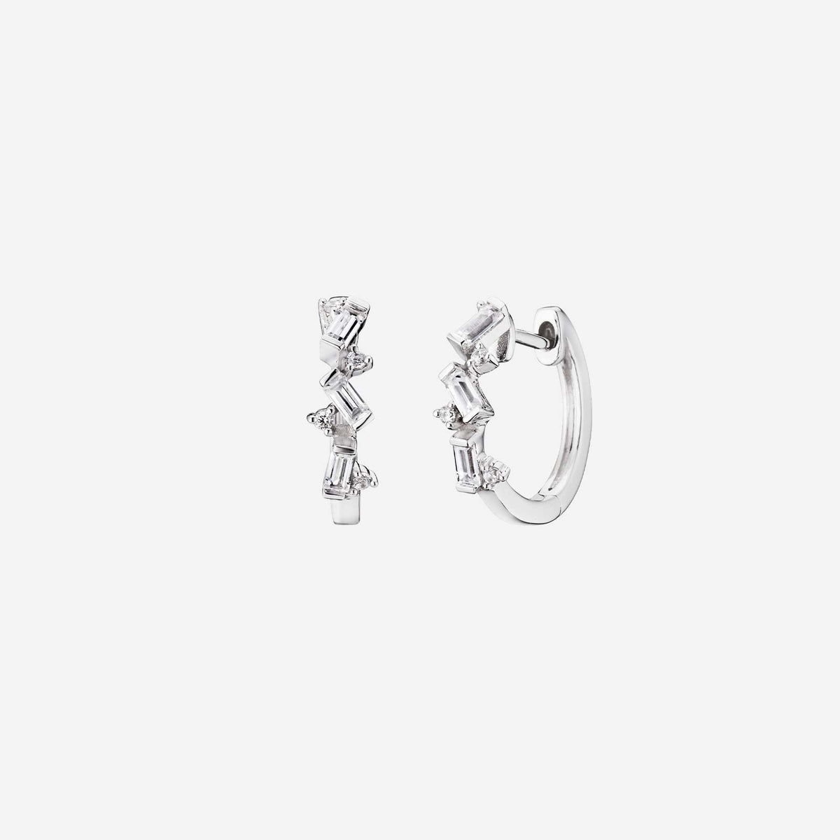 baguette diamond wave huggie earrings in 18k white gold with round diamond accents, elegant and modern design.