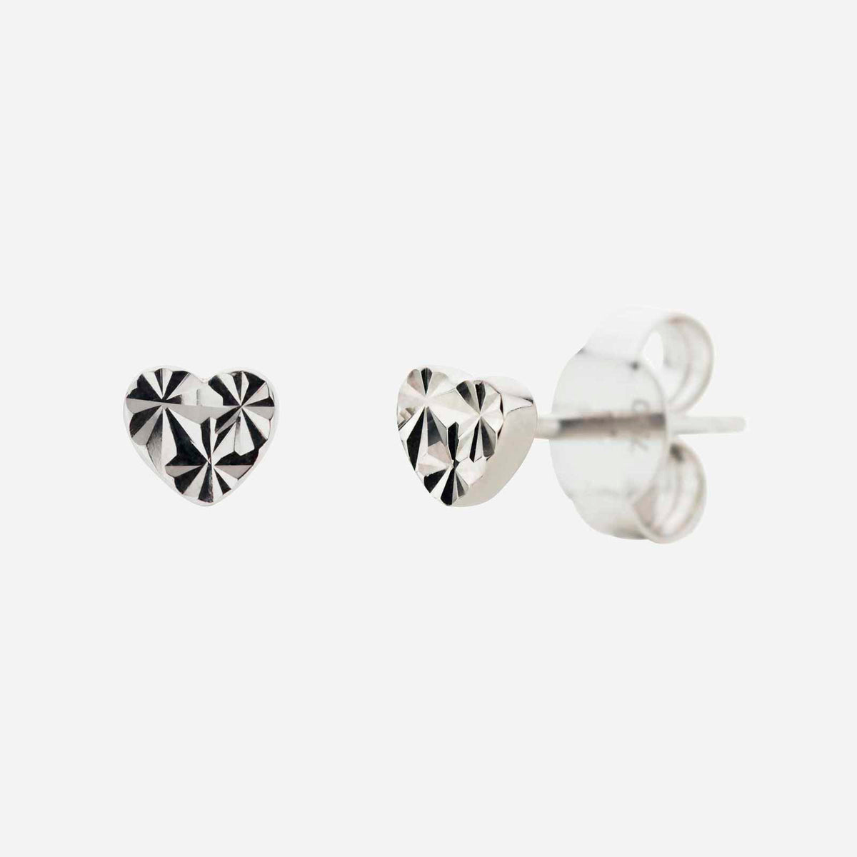 diamond cut heart earrings in 18k white gold with a faceted design, symbolizing love and elegance.