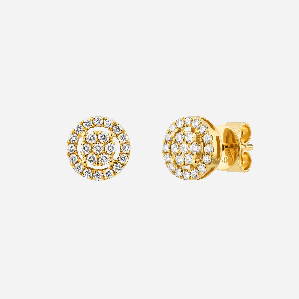 halo diamond earrings crafted in 18k yellow gold, featuring a circular design adorned with sparkling diamonds.