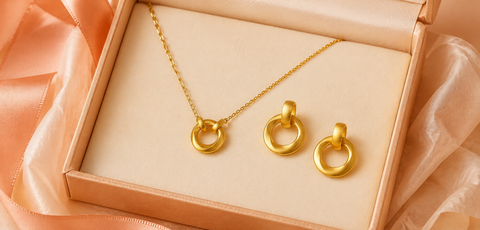 Jewellery Gift Sets for Mom: Complete Surprise Ideas for Mother's Day Singapore