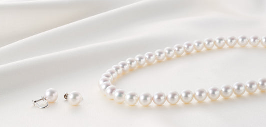How to Wear Pearl Jewellery: Style Tips for Every Occasion