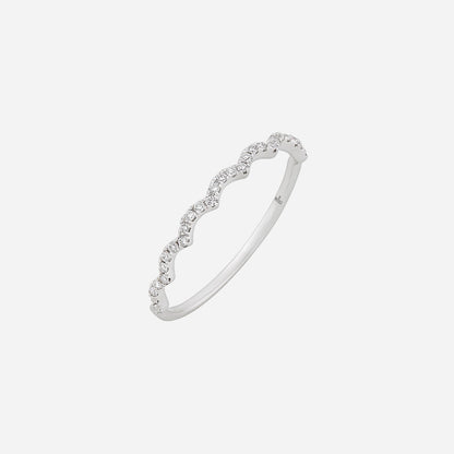 Wavy Diamond Ring in White Gold (ADIAFREESTYLE0958A)