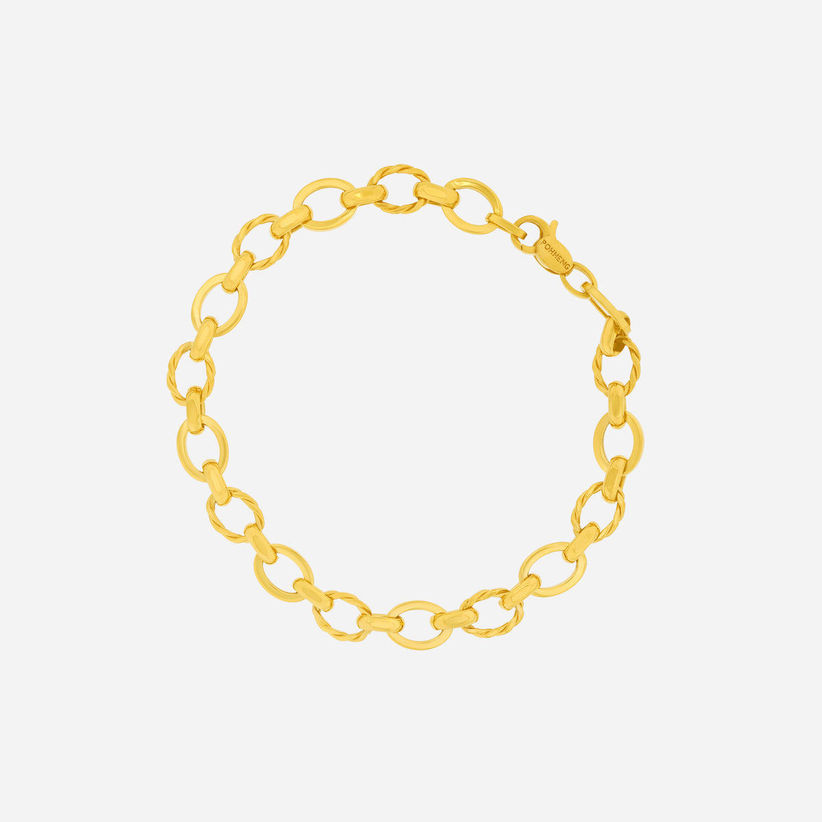 link loop bracelet in 22k yellow gold featuring softly rounded links for a graceful, polished look.