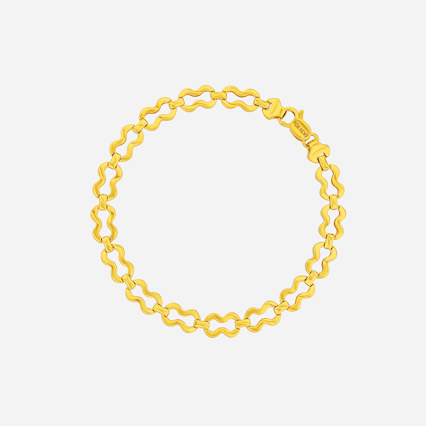 radiant link bracelet in 22k yellow gold with rounded oval links and double-bar connectors, perfect for everyday elegance.