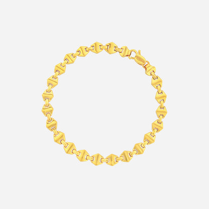 Glow Link Bracelet in 22K yellow gold featuring sculpted barrel forms and sleek double-bar accents. Elegant design.