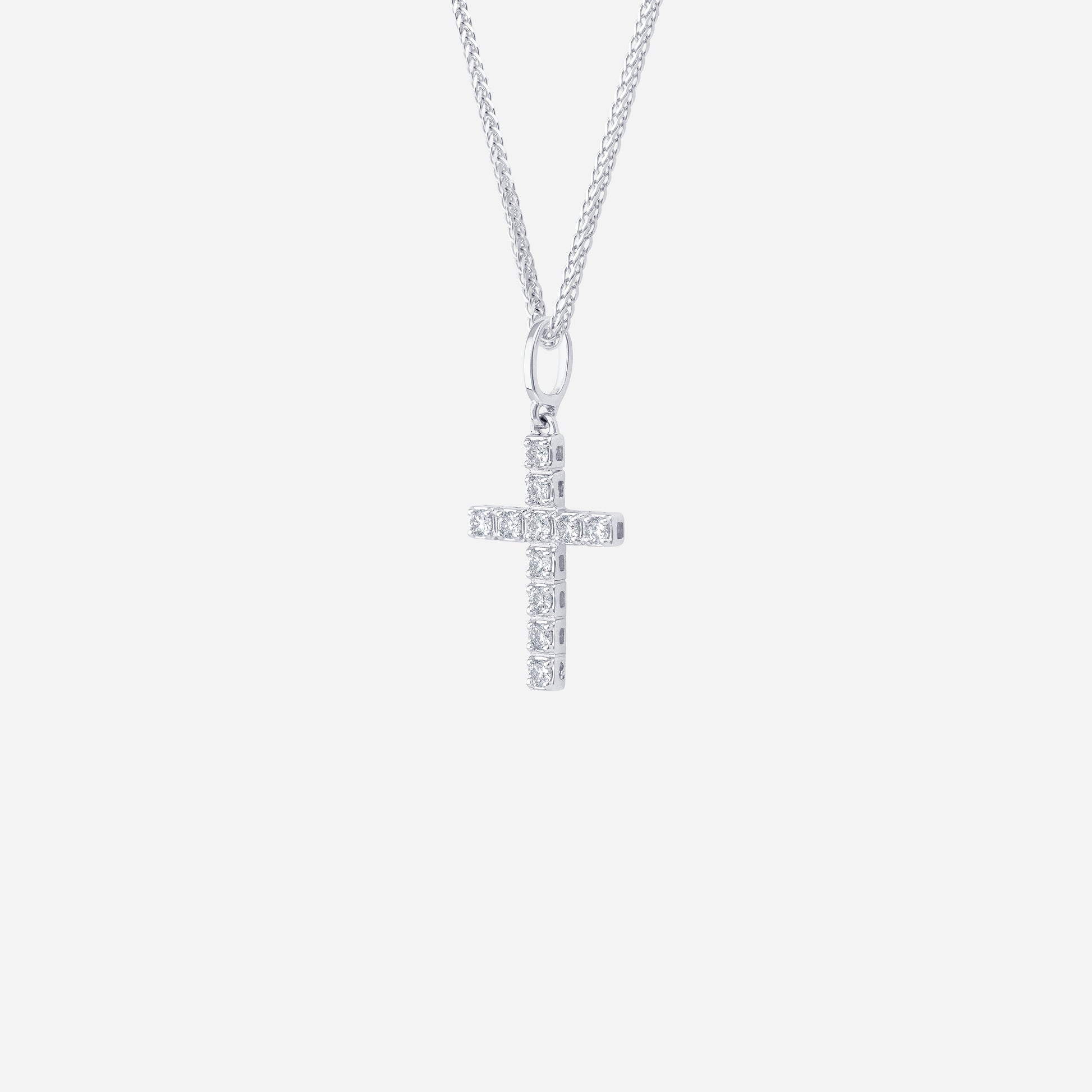 Cross diamond pendant in 18K white gold, featuring a sleek design with brilliant diamonds for refined sparkle.